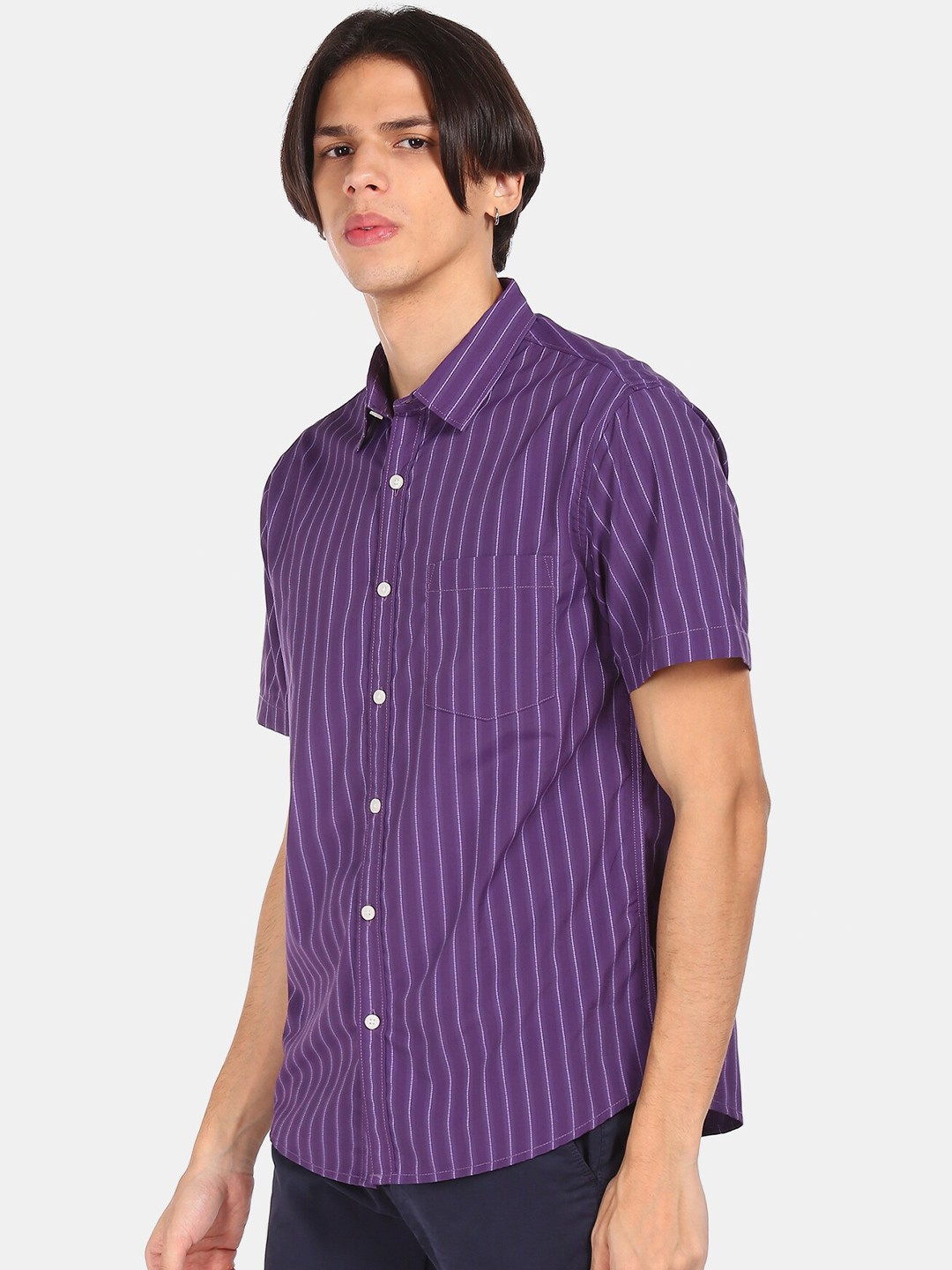 

Ruggers Men Purple Vertical Striped Casual Shirt