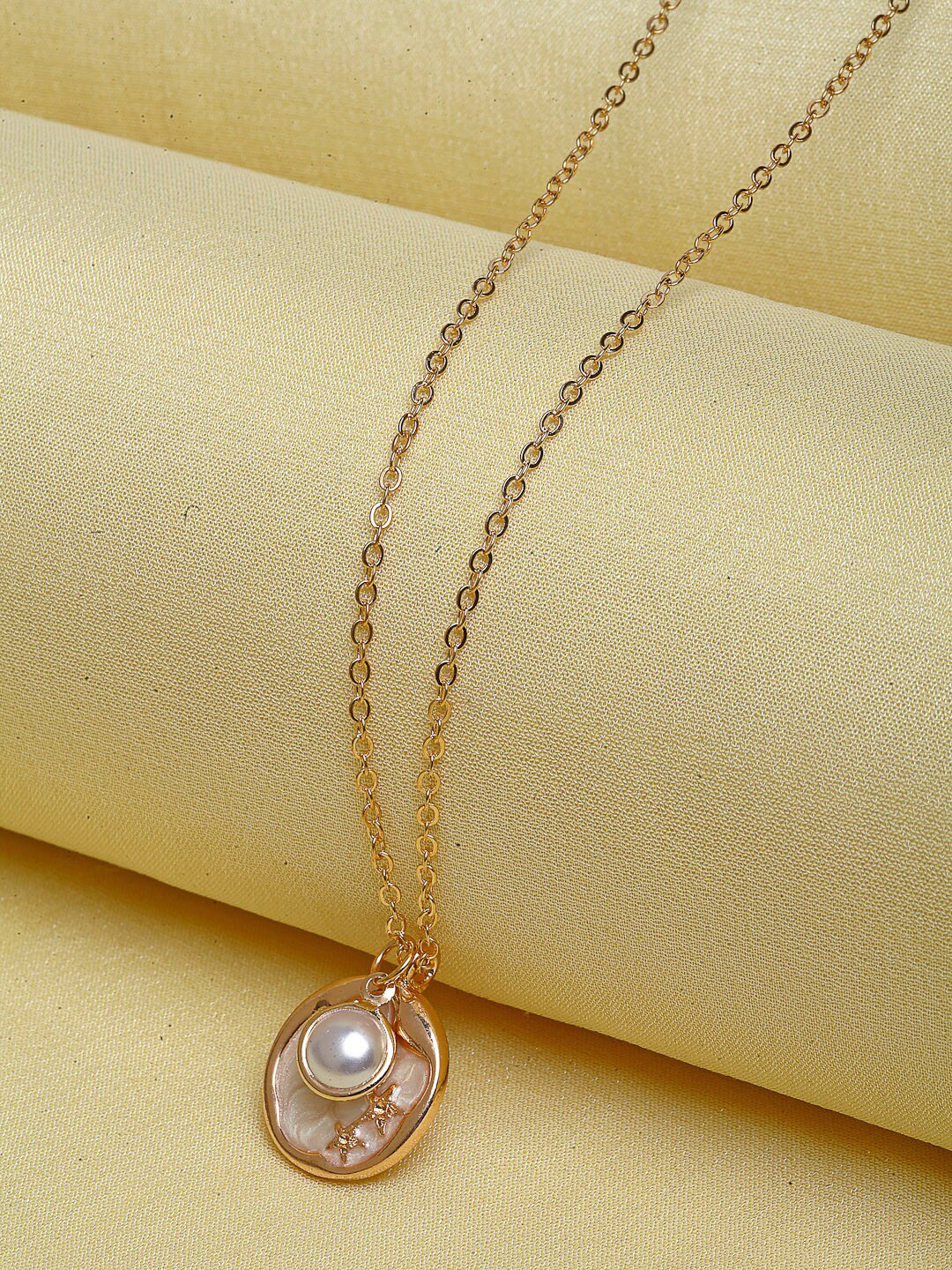 

Ferosh White Gold-Plated Delicate Pearl Coin Necklace Open Necklace
