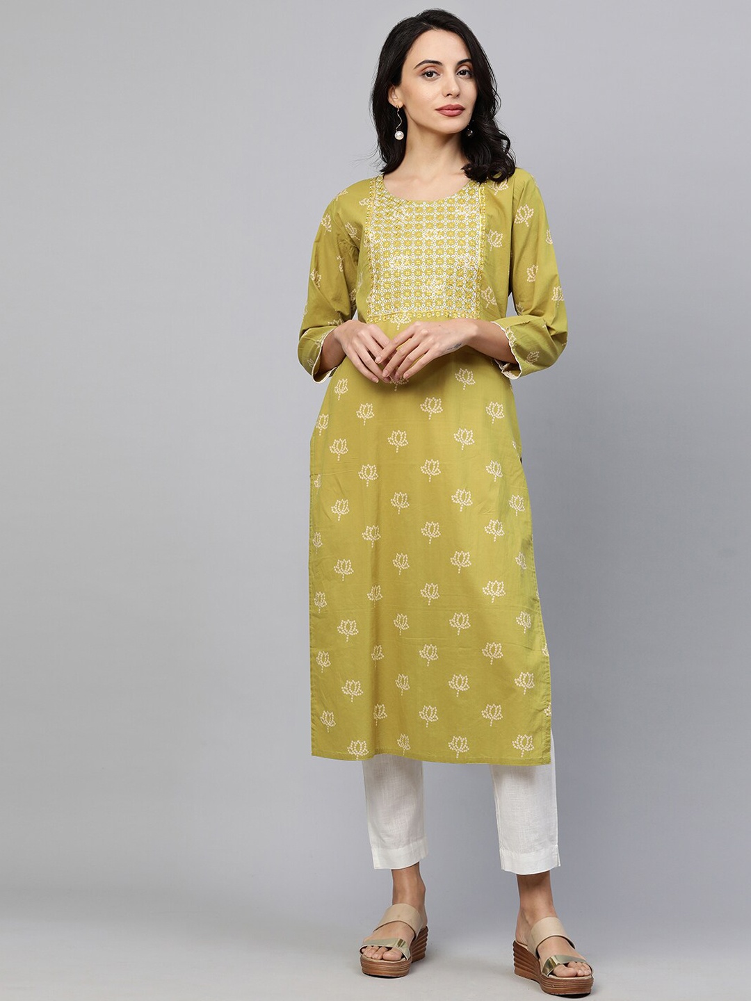 

FASHOR Women Green Printed Flared Sleeves Chikankari Kurta