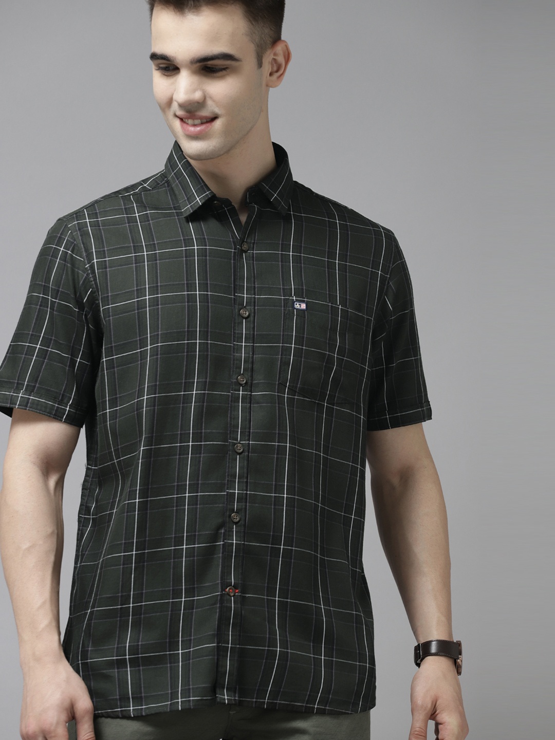 

Arrow Men Green & White Pure Cotton Tartan Checks Checked Slim Shirt