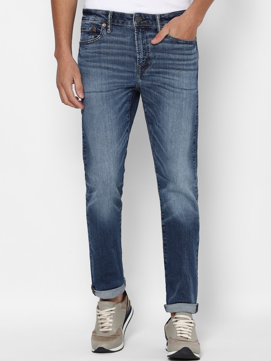 

AMERICAN EAGLE OUTFITTERS Men Blue Slim Fit Heavy Fade Jeans