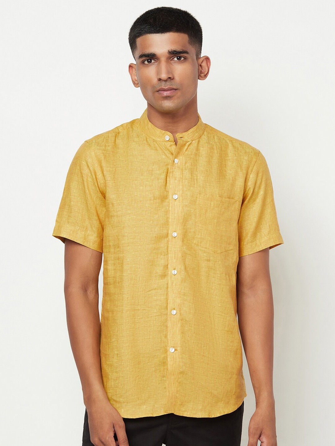 

Fabindia Men Yellow Slim Fit Opaque Linen Dobby Casual Shirt