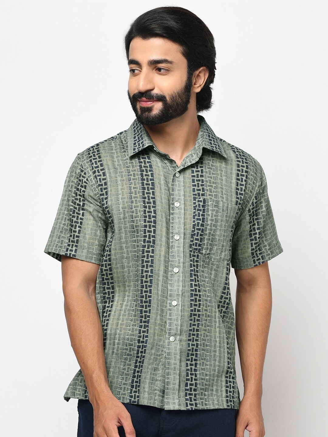 

Fabindia Men Blue & Grey Opaque Printed Cotton Casual Shirt