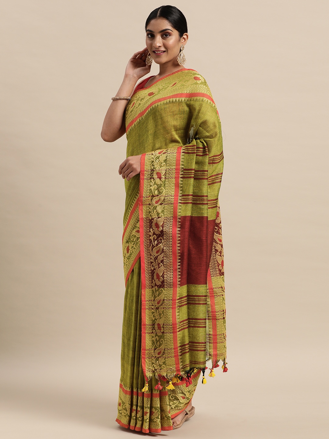 

Mitera Green & Maroon Floral Handloom Pure Cotton Saree
