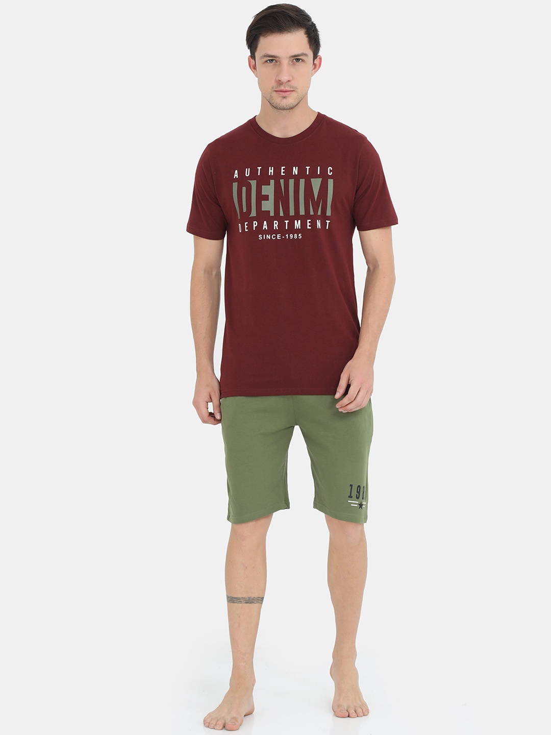 

Masculino Latino Men Maroon & Green Printed Pure Cotton 2 Pc Night Suit