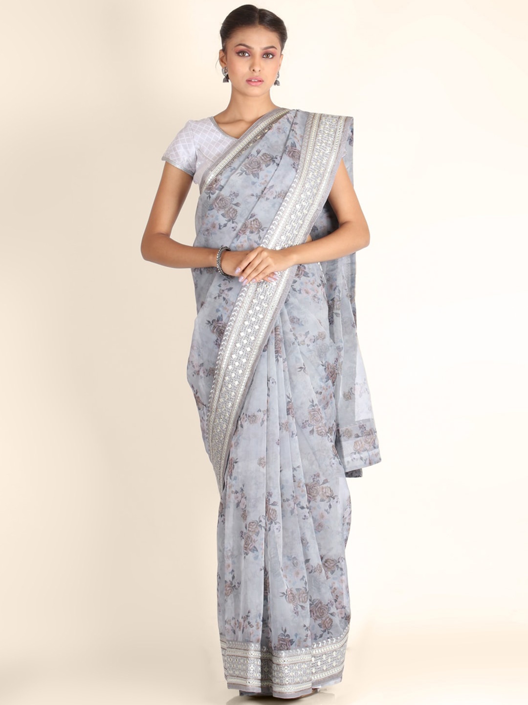 

KAJREE Grey Floral Block Printed Saree