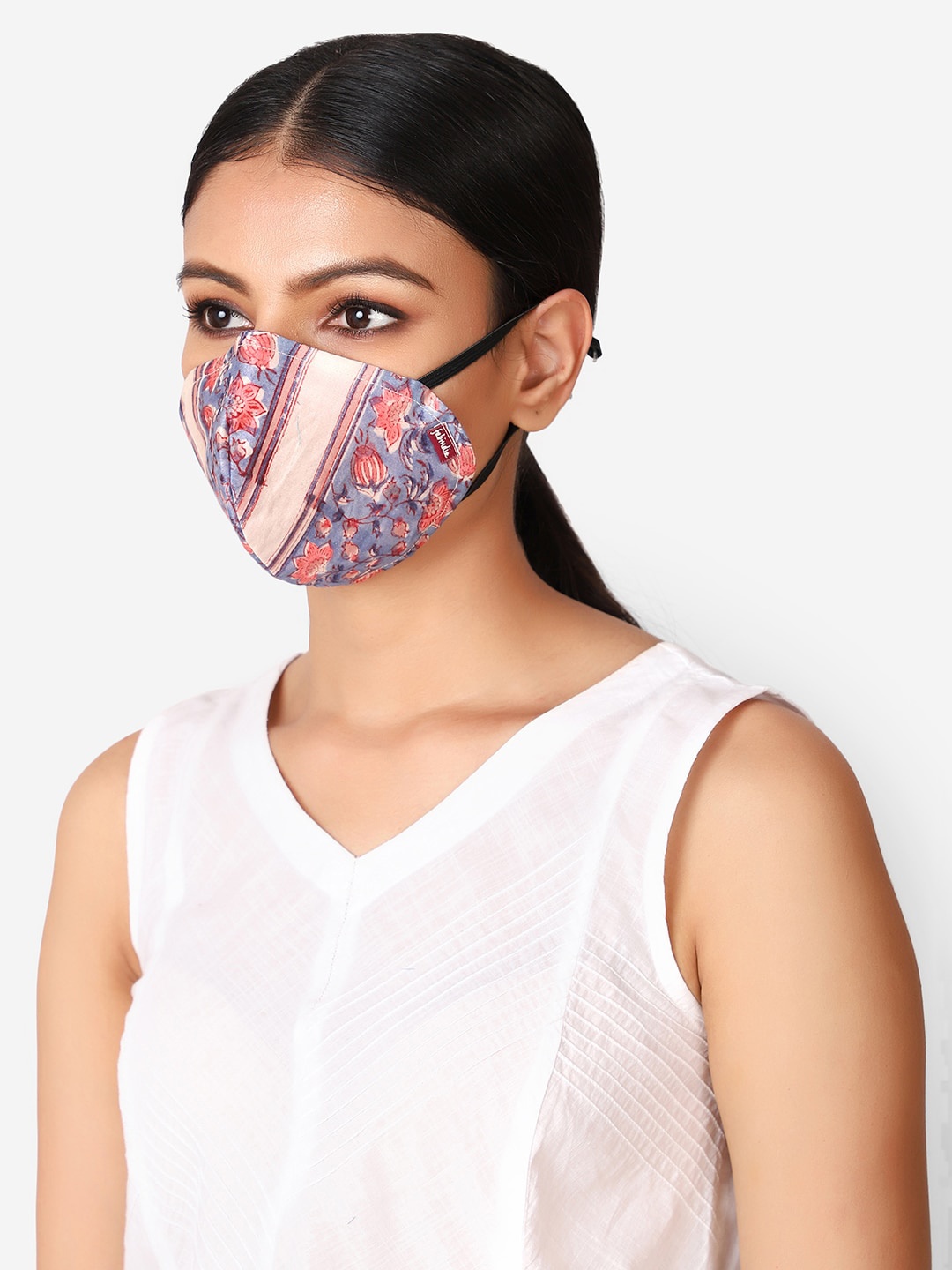 

Fabindia Women Pack Of 3 Assorted Cloth Mask