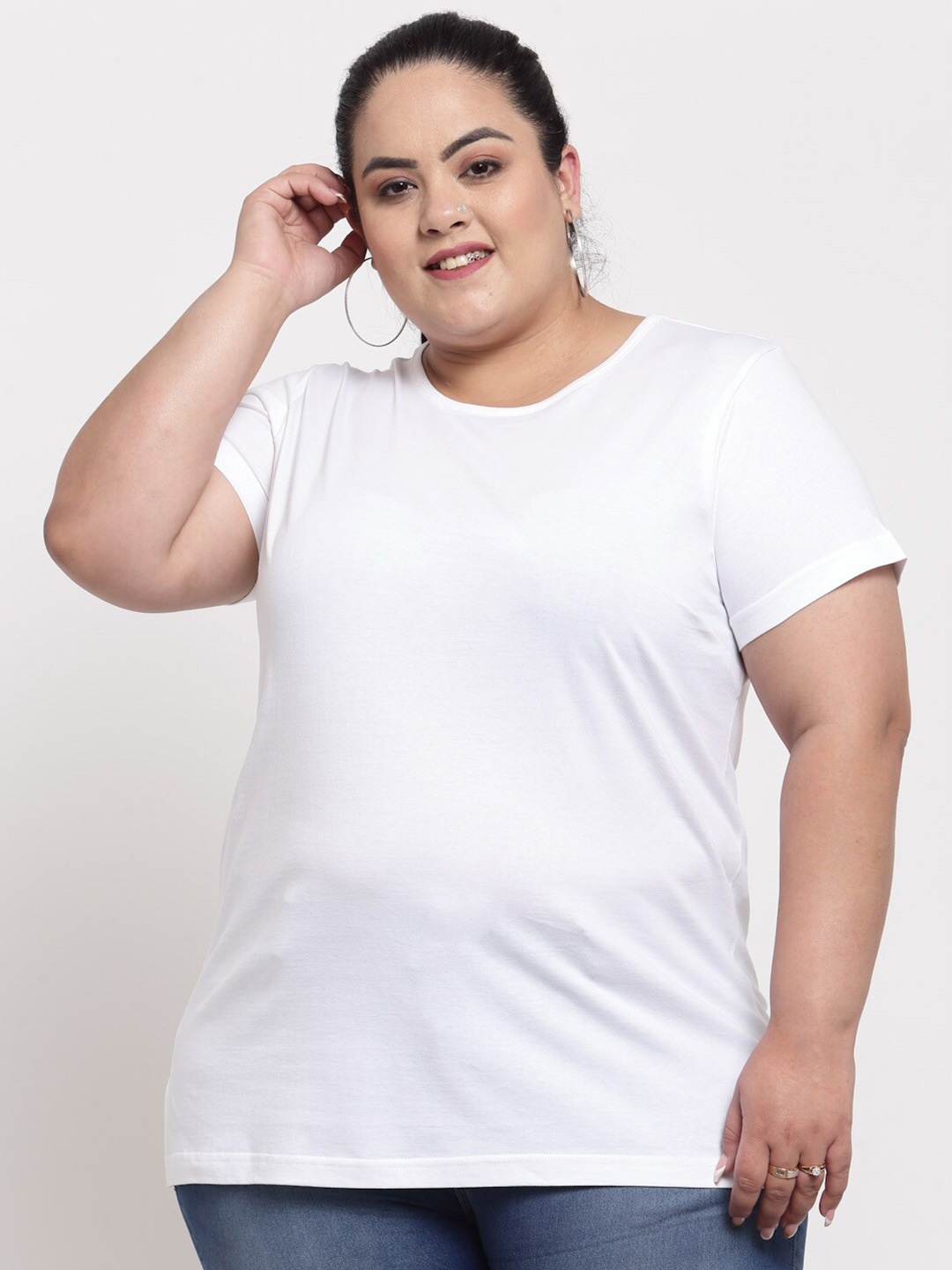 

plusS Women Plus Size White Cotton T-shirt