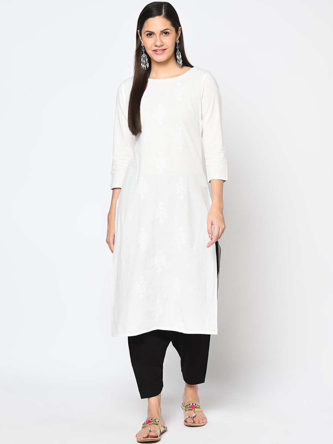 

Fabindia Women White Thread Work Kurta