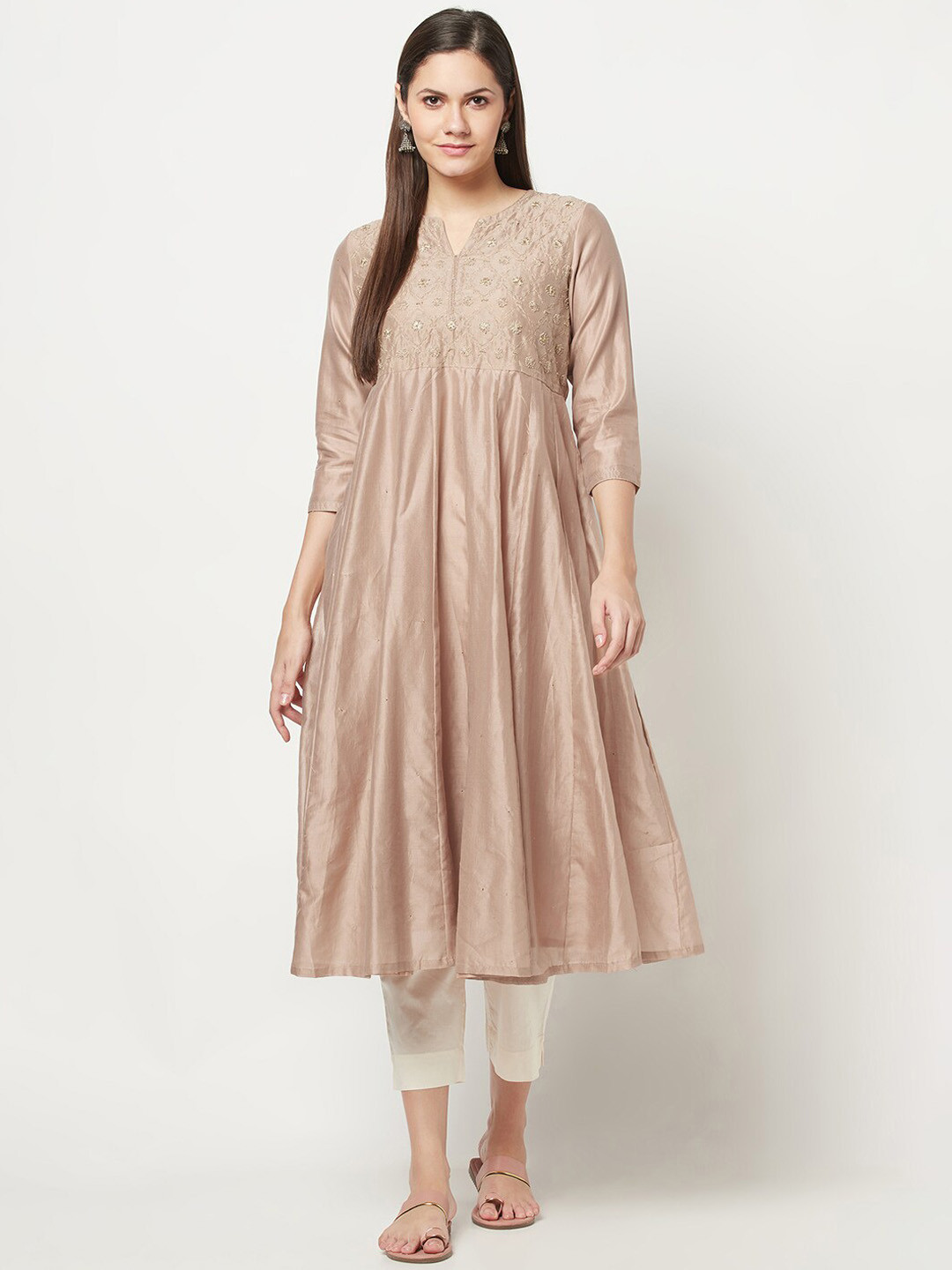 

Fabindia Women Peach-Coloured Thread Work Kurta