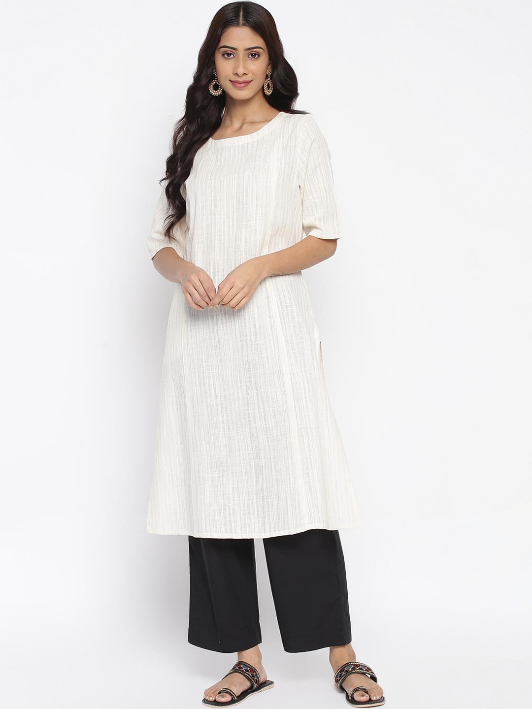 

Fabindia Women White Striped Cotton Dobby Kurta