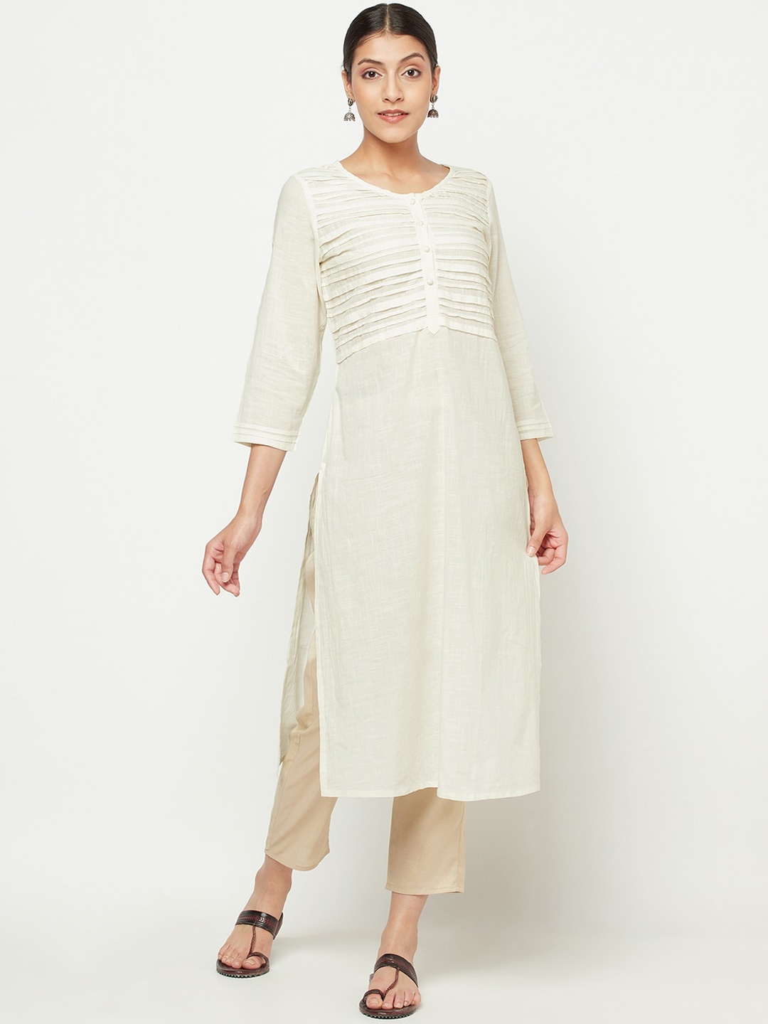 

Fabindia Women White Cotton Kurta