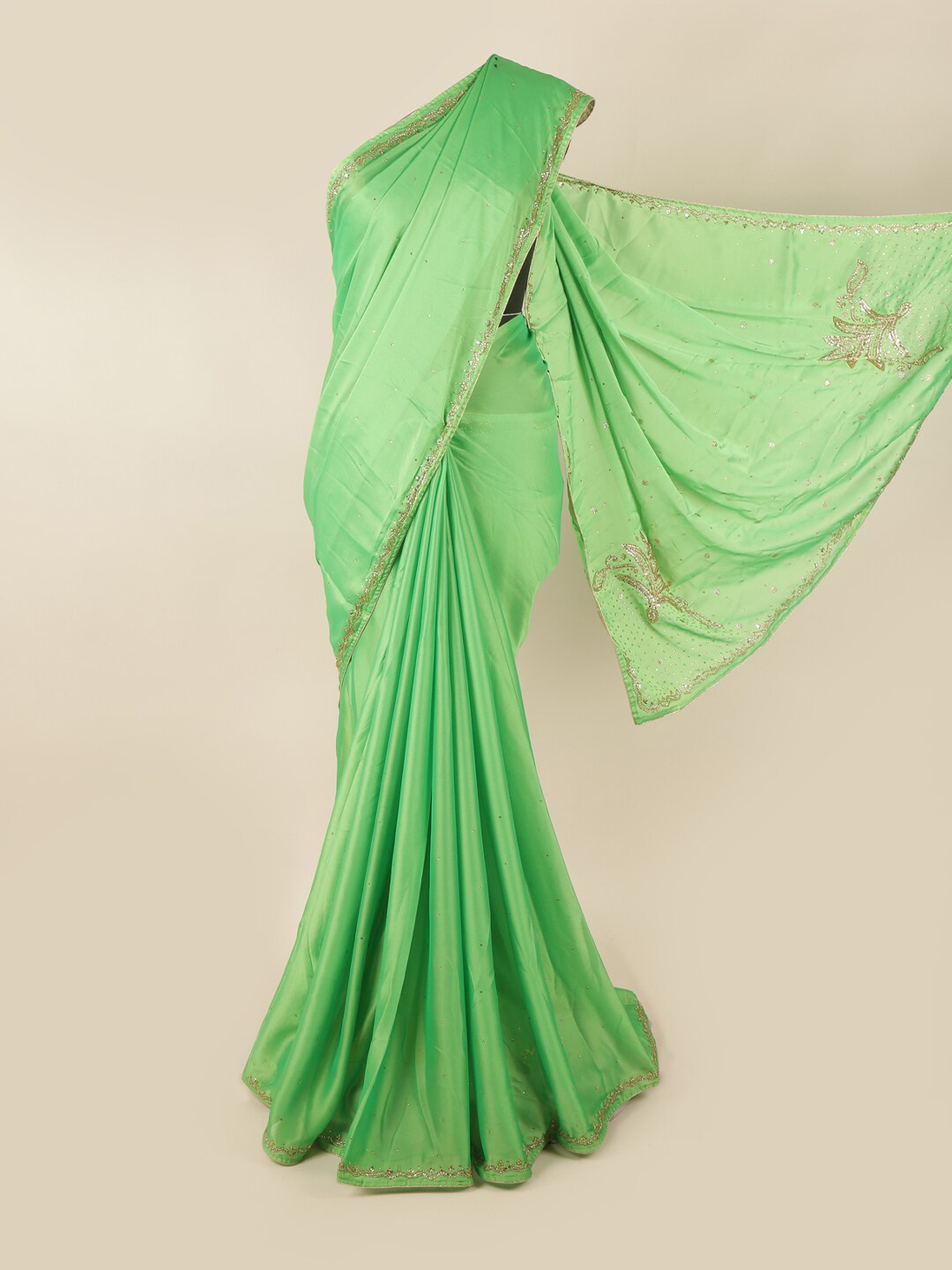 

Pothys Women Green Poly Georgette Saree