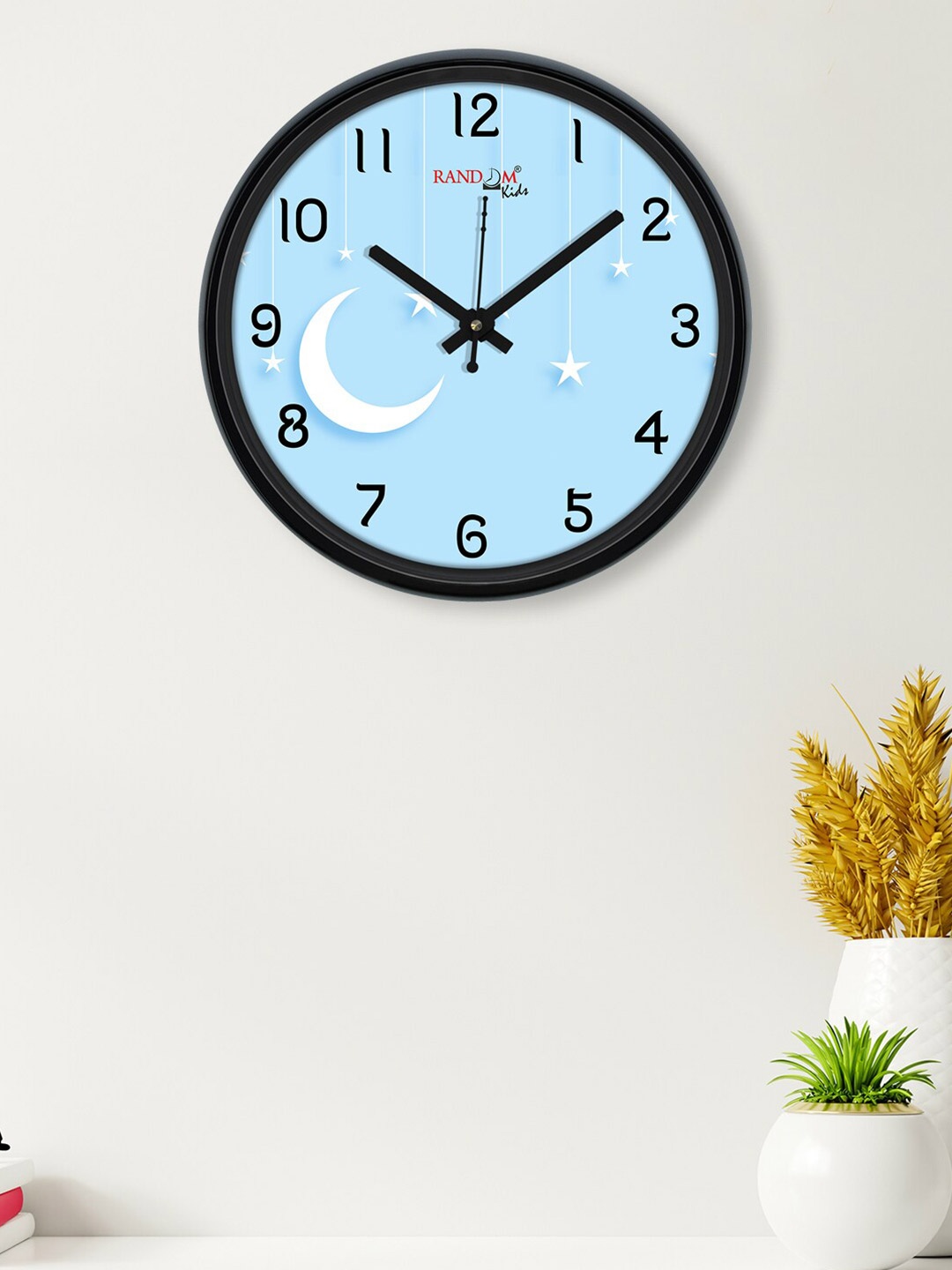 

RANDOM Black & Blue Printed Analogue Contemporary Wall Clock