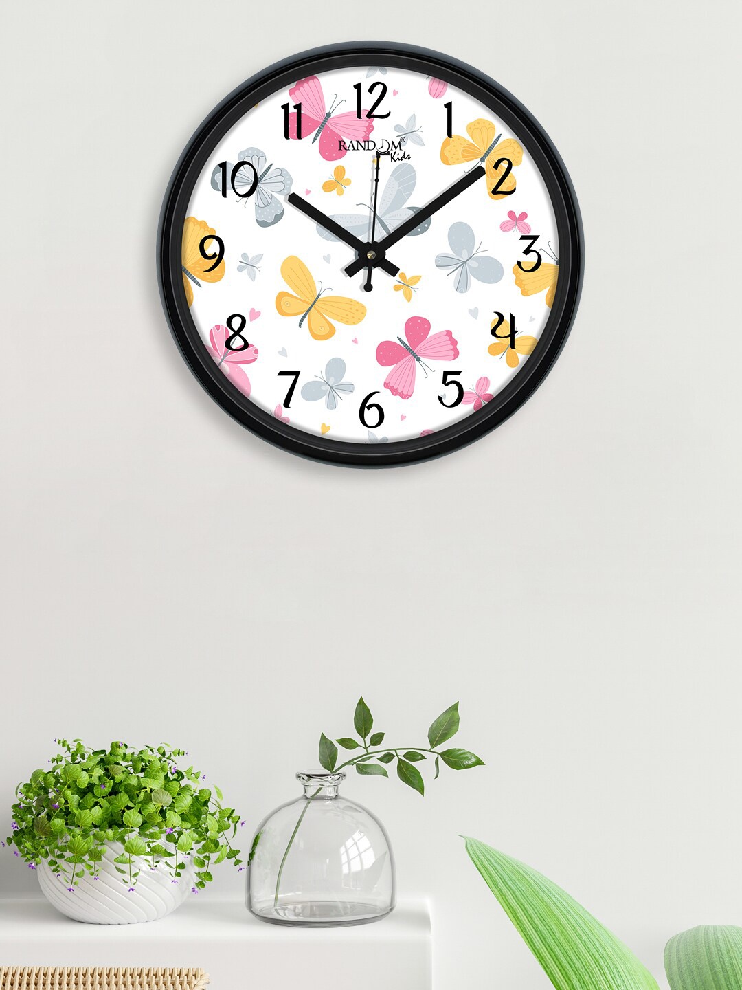 

RANDOM Black & White Printed Contemporary Analogue Wall Clock