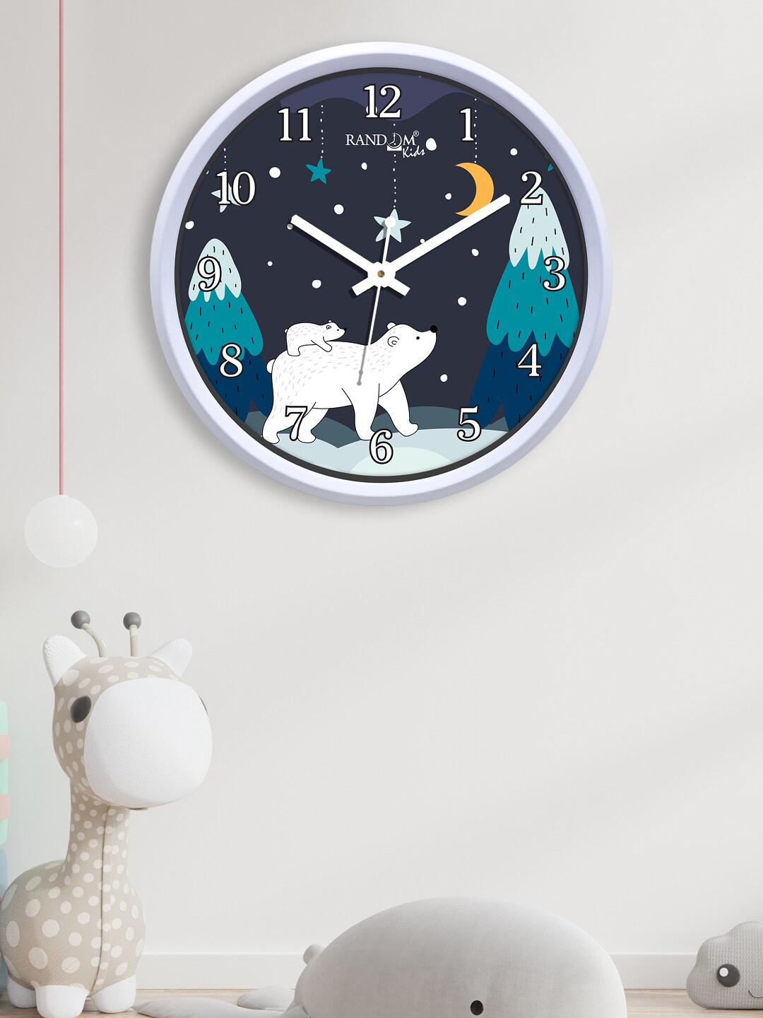 

RANDOM White & Blue Polar Bear Family Printed Contemporary Round Analogue Wall Clock