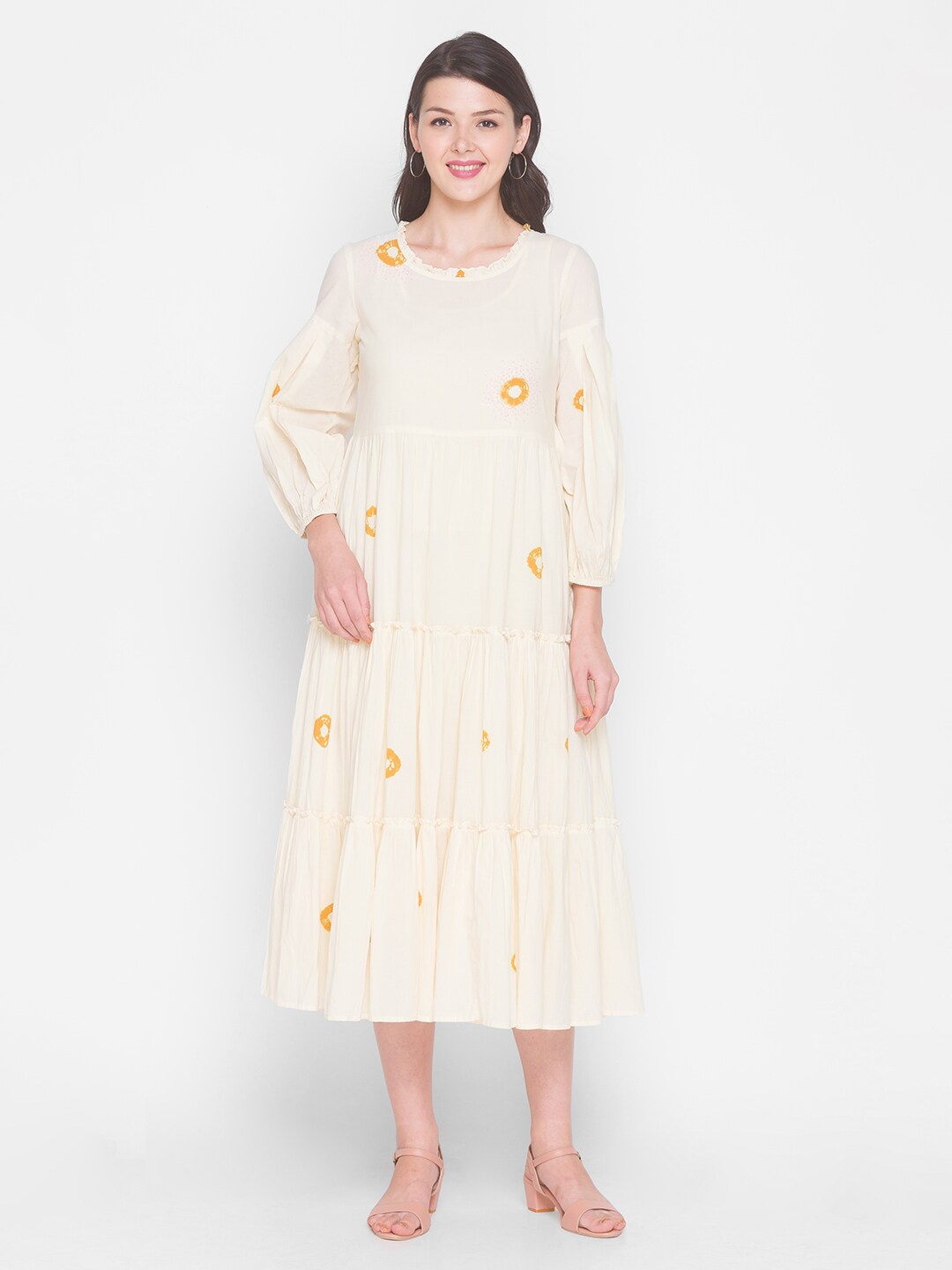 

TERQUOIS Beige Floral Midi Dress