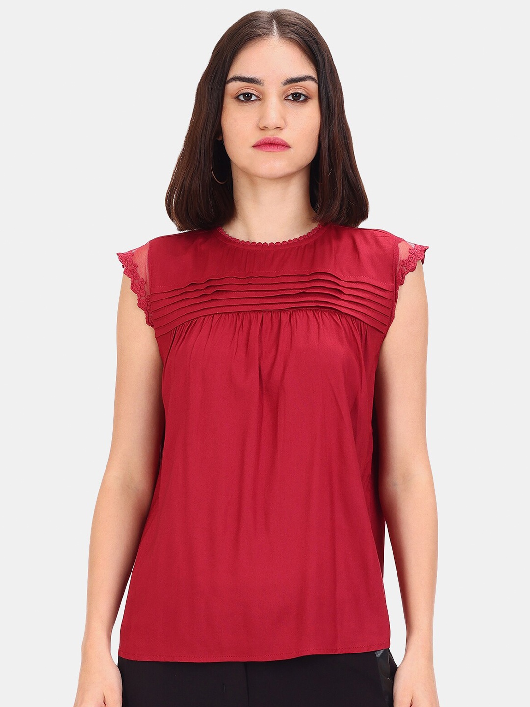 

Cherokee Maroon Solid Pleated Blouson Top