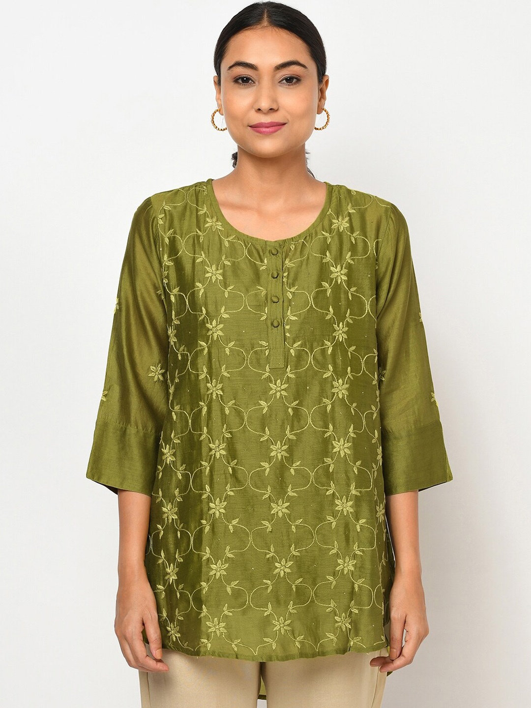 

Fabindia Women Green Ethnic Motifs Embroidered Kurta