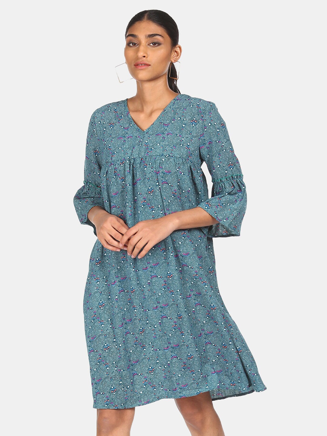 

Cherokee Green Floral Printed Bell Sleeve A-Line Dress
