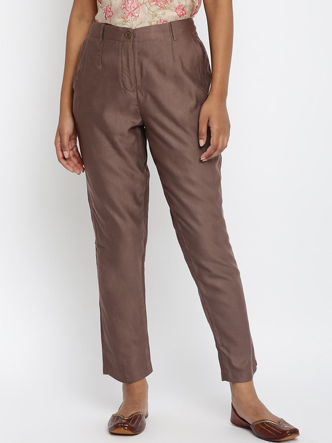 

Fabindia Women Brown Slim Fit Pleated Trousers