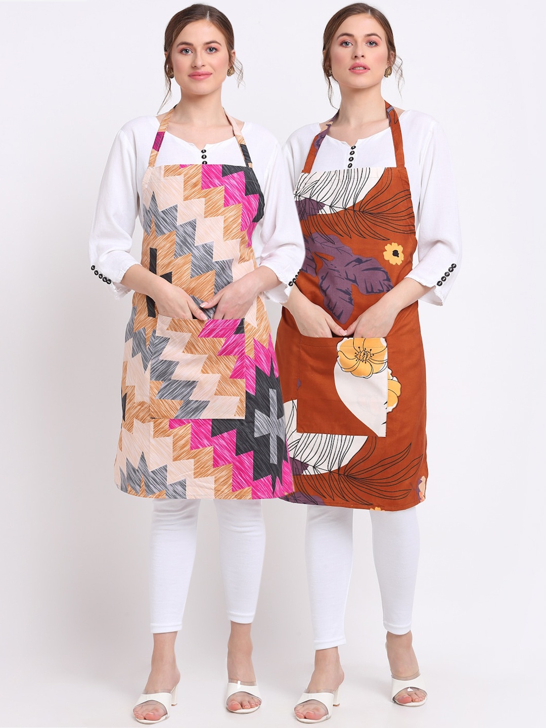 

TAG 7 Pack Of 2 Printed Aprons & Napkins, Brown