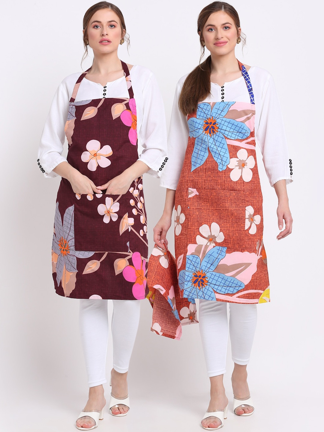 

TAG 7 Pack Of 2 Printed Aprons & Napkins, Maroon