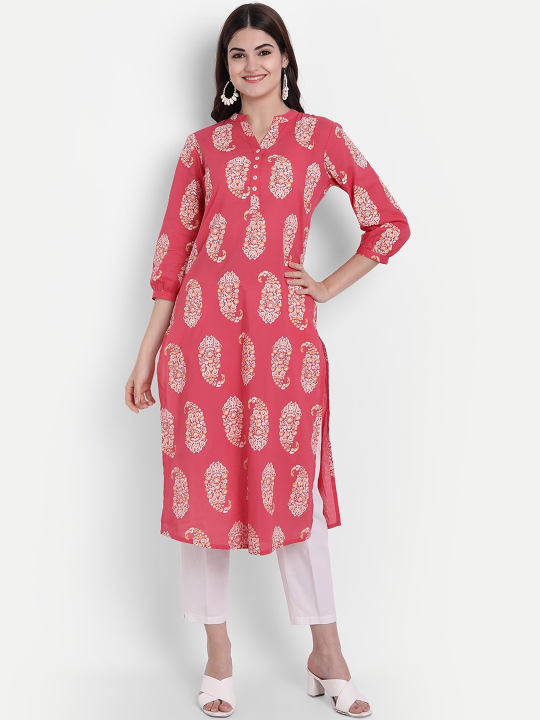 

SUTI Women Coral Paisley Printed Kurta
