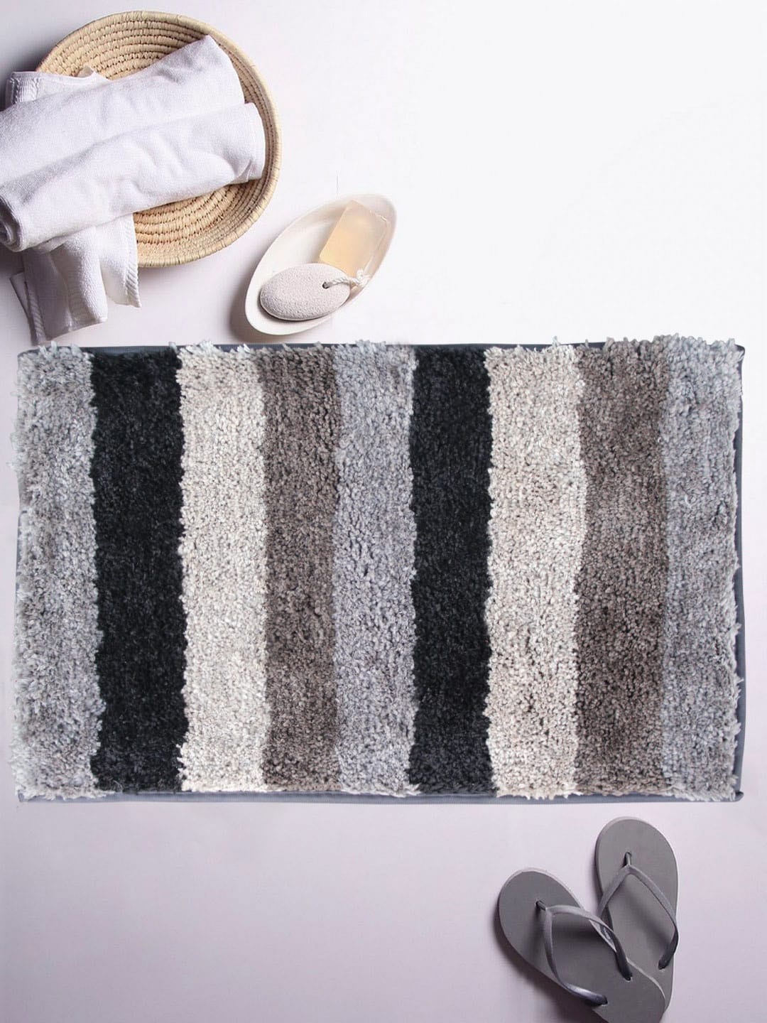 

LUXEHOME INTERNATIONAL Grey & Off-White Striped Anti Skid Bath Rug