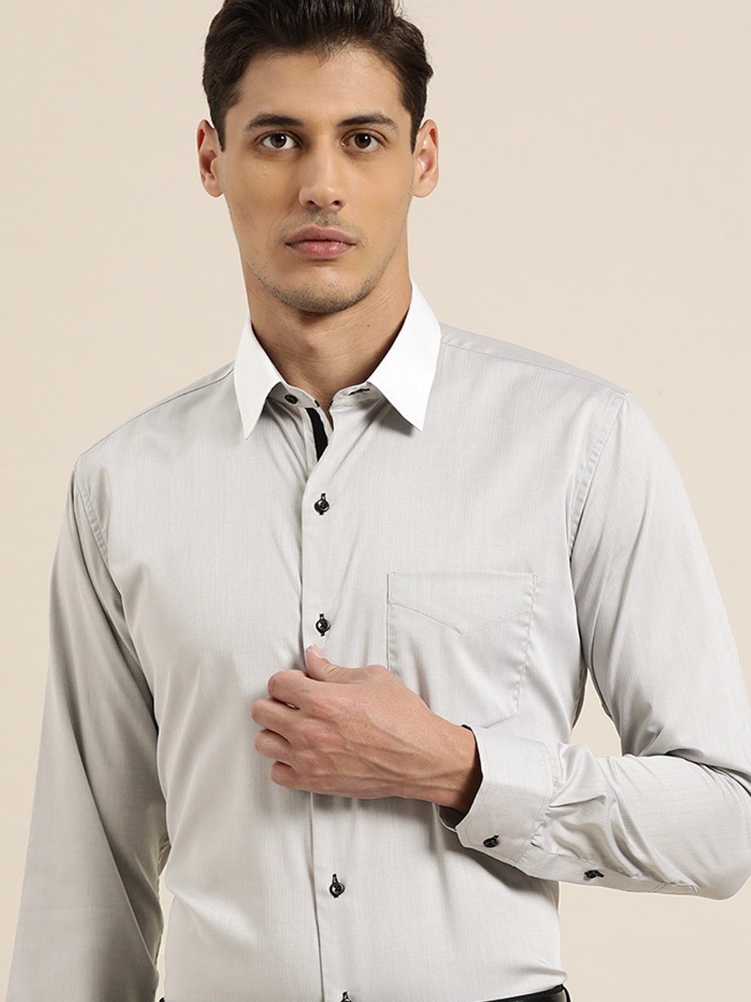 

Hancock Men Grey Slim Fit Self-Design Chambray Cotton Formal Shirt