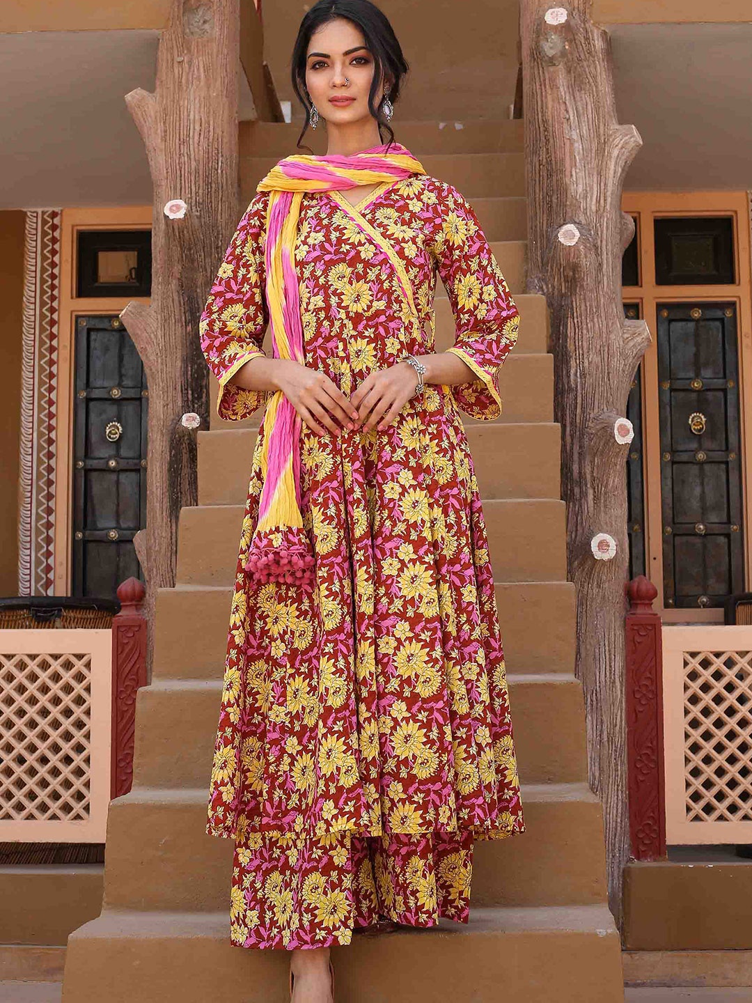 

Sakhi Jaipur Women Red Floral Printed Angrakha Cotton Kurta with Palazzos & Dupatta