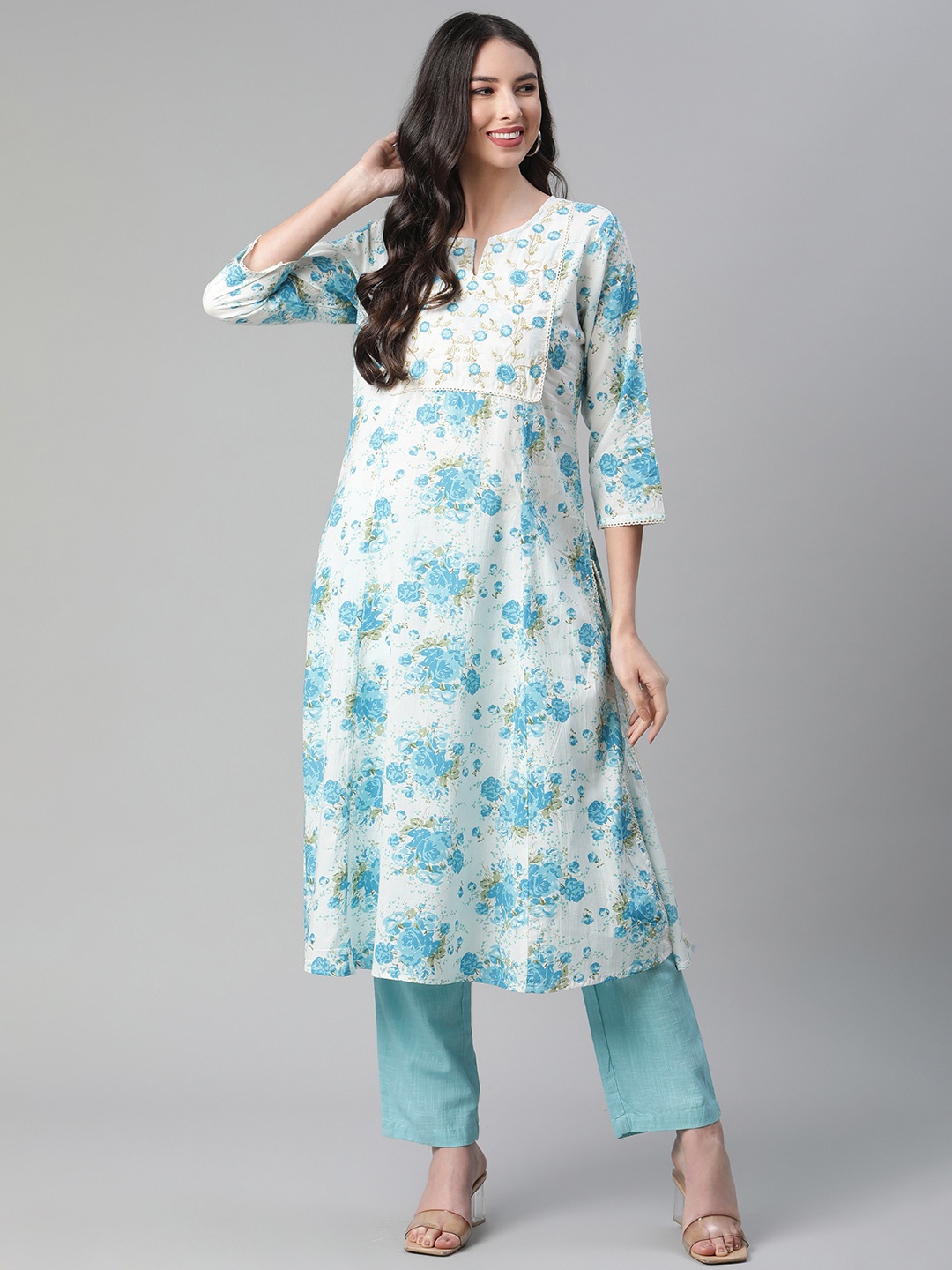 

Sakhi Jaipur Women Blue & White Floral Printed Thread Work Pure Cotton Kurta with Trousers