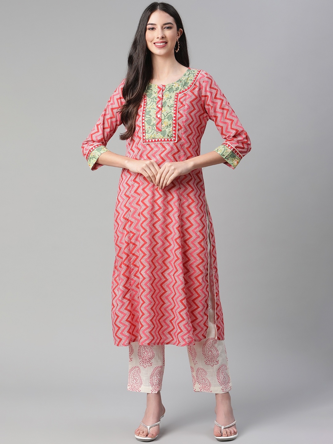 

Sakhi Jaipur Women Pink & Red Leheriya Printed Gotta Patti Pure Cotton Kurta with Trousers