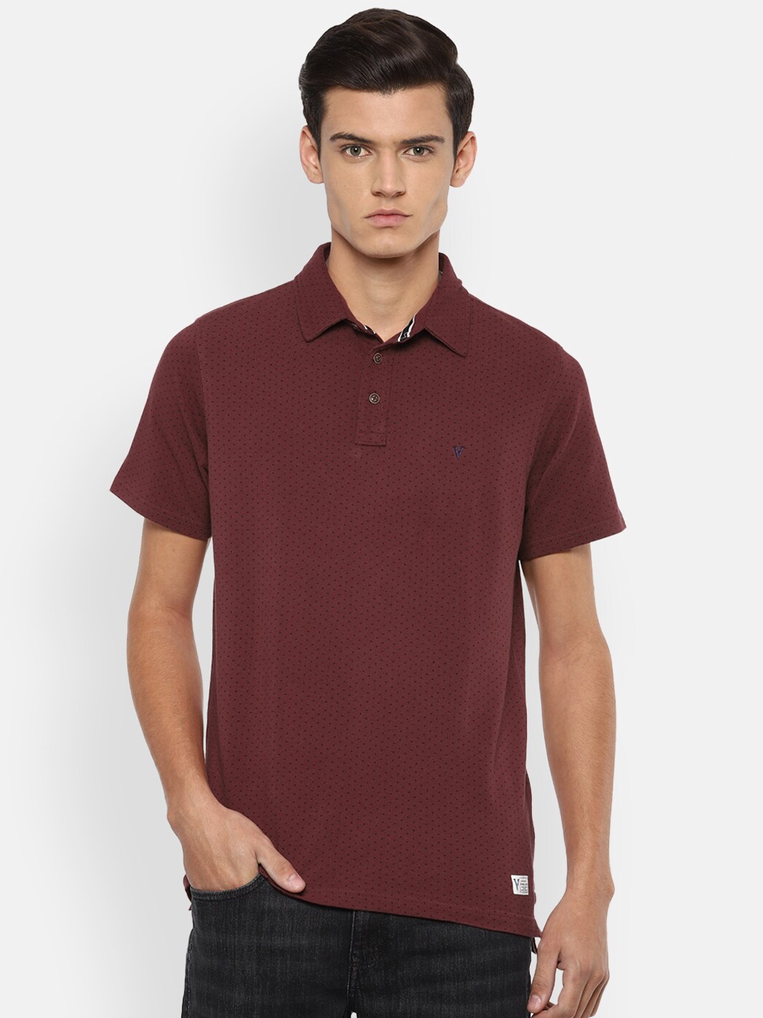 

VAN HEUSEN DENIM LABS Men Maroon Solid Polo Collar T-shirt