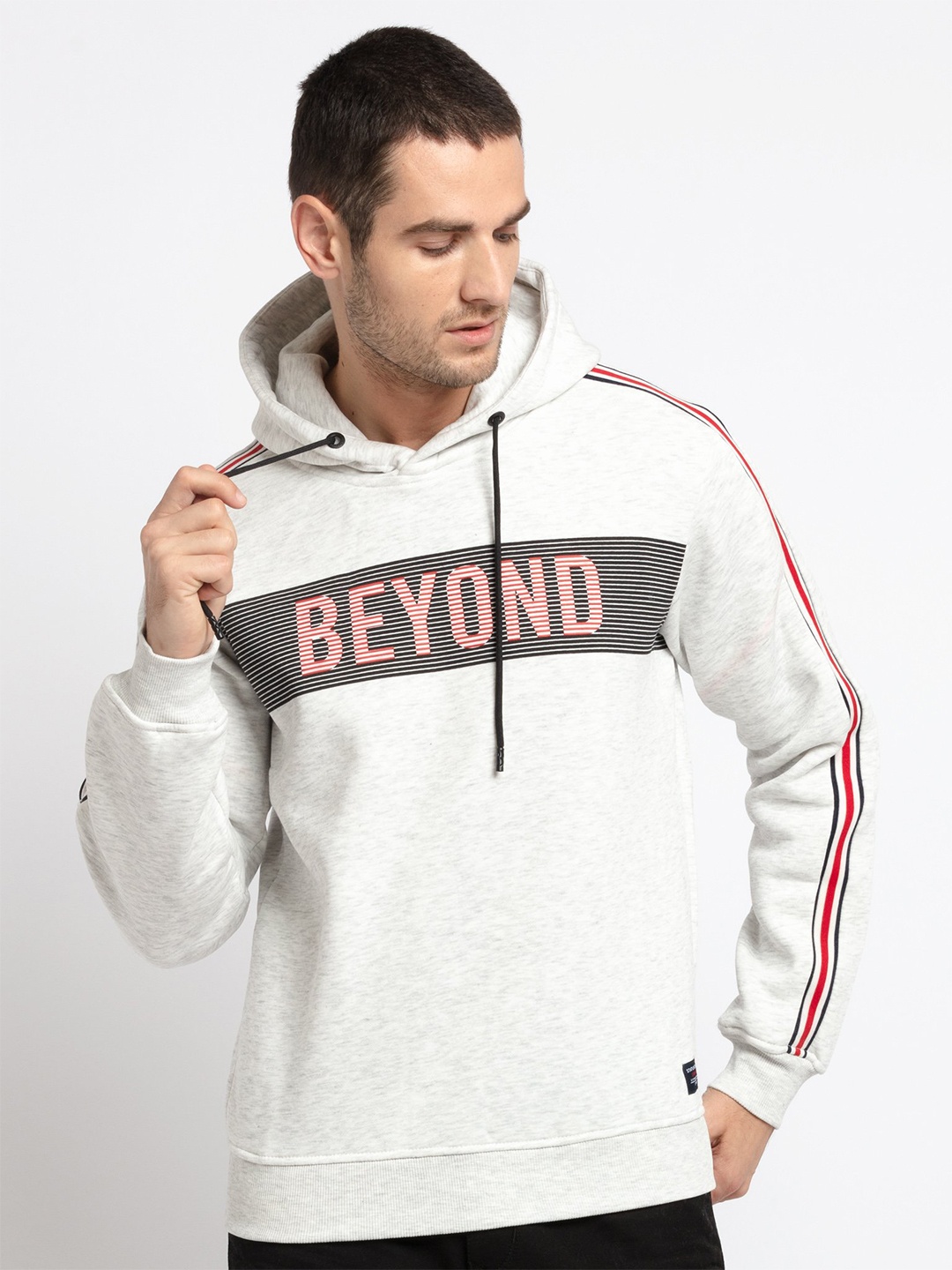 

Status Quo Men Off White Printed Hooded Sweatshirt