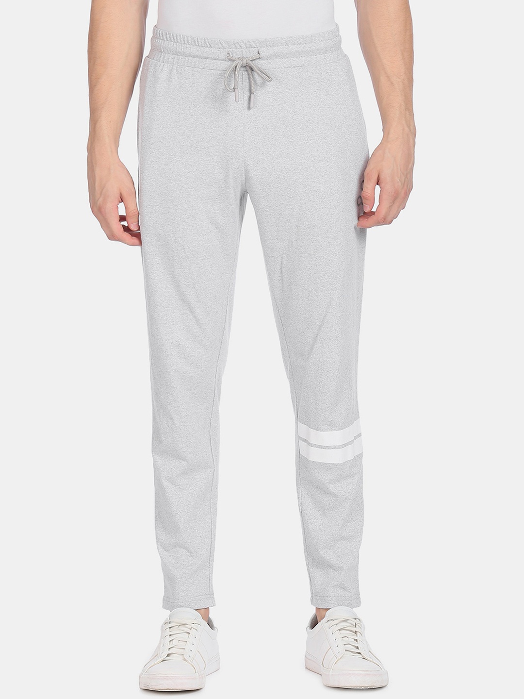 

Colt Men Grey Solid Knitted Joggers