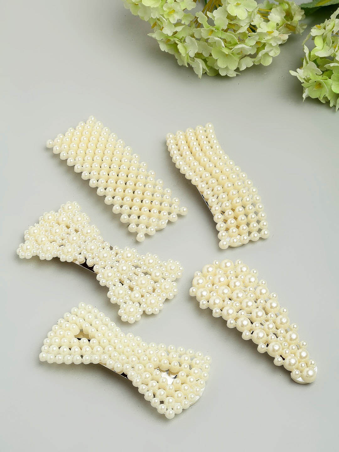 

Ferosh Women White Set of 5 Embellished Hair Accessory Set