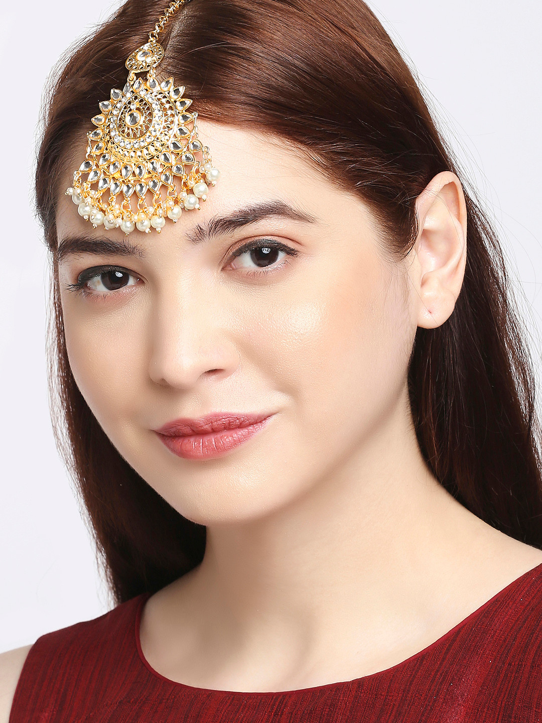 

OOMPH Gold-Plated White Kundan & Pearl Beaded Jadau Maang Tikka