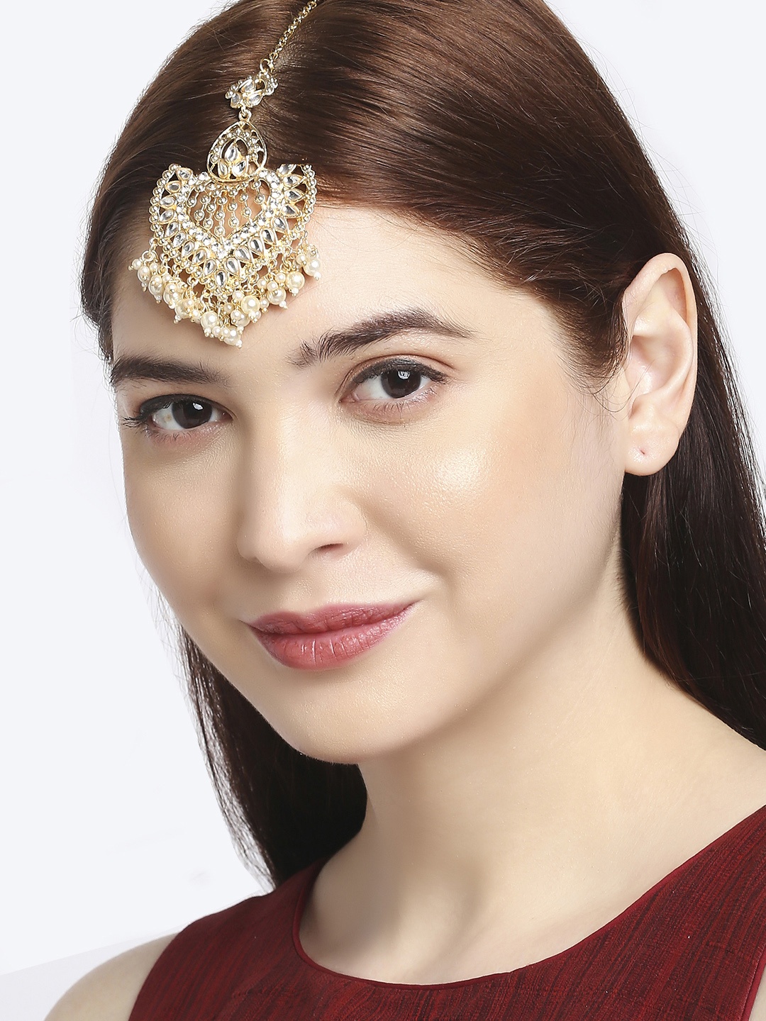 

OOMPH Gold-Toned & White Kundan-Studded & Pearl Beaded Jadau Maang Tikka