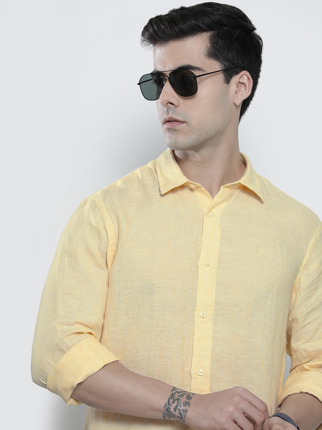 

Nautica Men Yellow Classic Fit Linen Casual Shirt