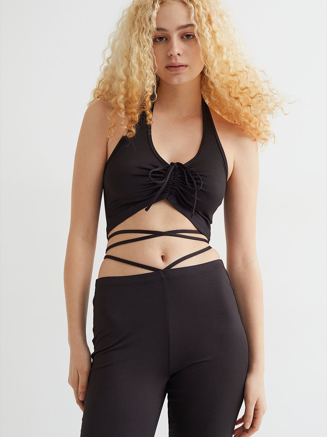 

H&M Black Halter Neck Bralette Crop Top