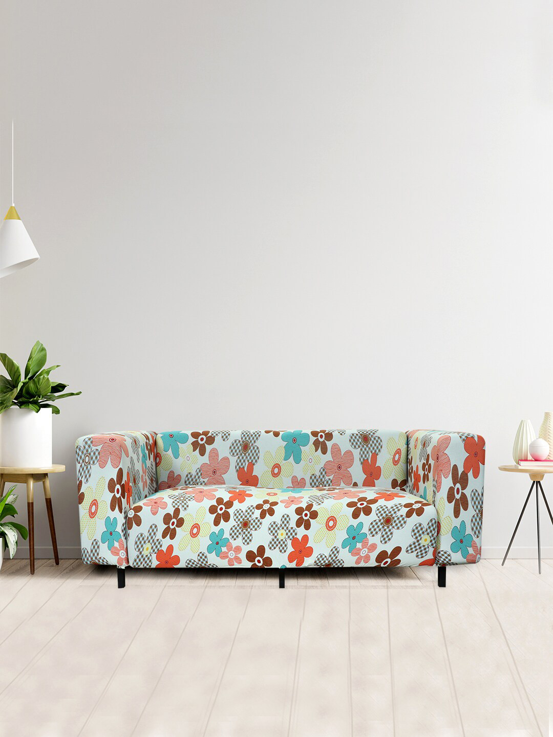 

HOUSE OF QUIRK Cream-Coloured & Orange Printed 4-Seater Stretchable Non-Slip Sofa Slipcover