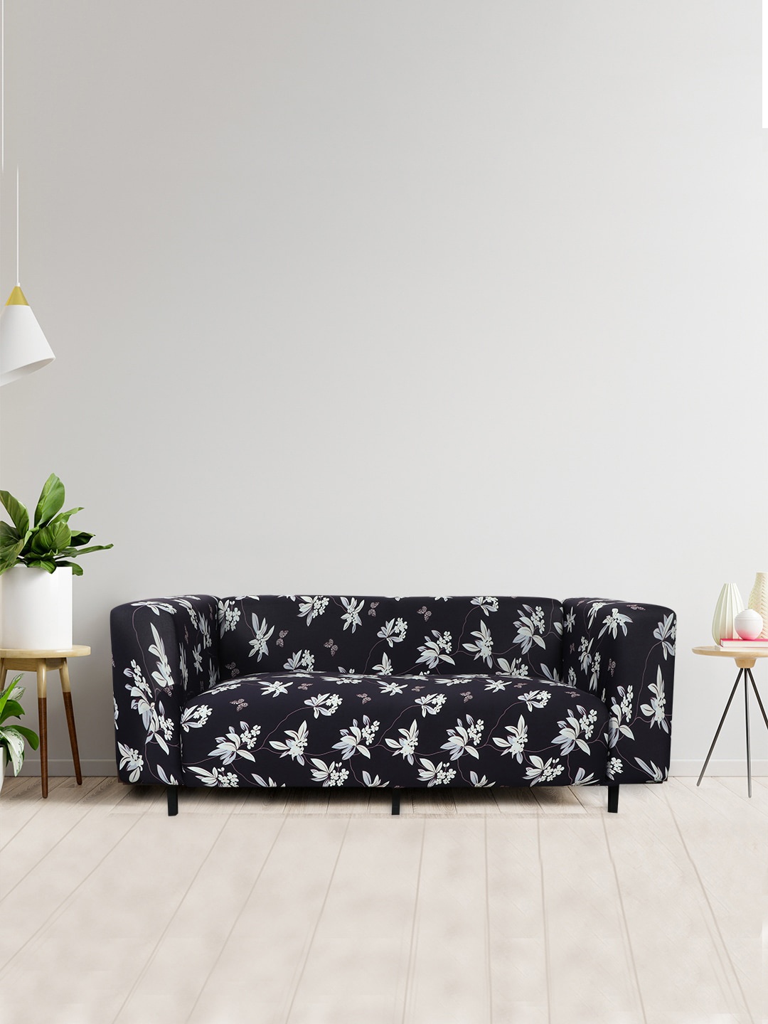 

HOUSE OF QUIRK Black Flower 4-Seater Stretchable Non-Slip Sofa Slipcover