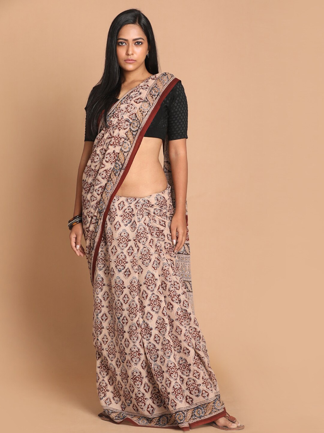 

Indethnic Beige & Maroon Kalamkari Pure Cotton Handblock Print Saree
