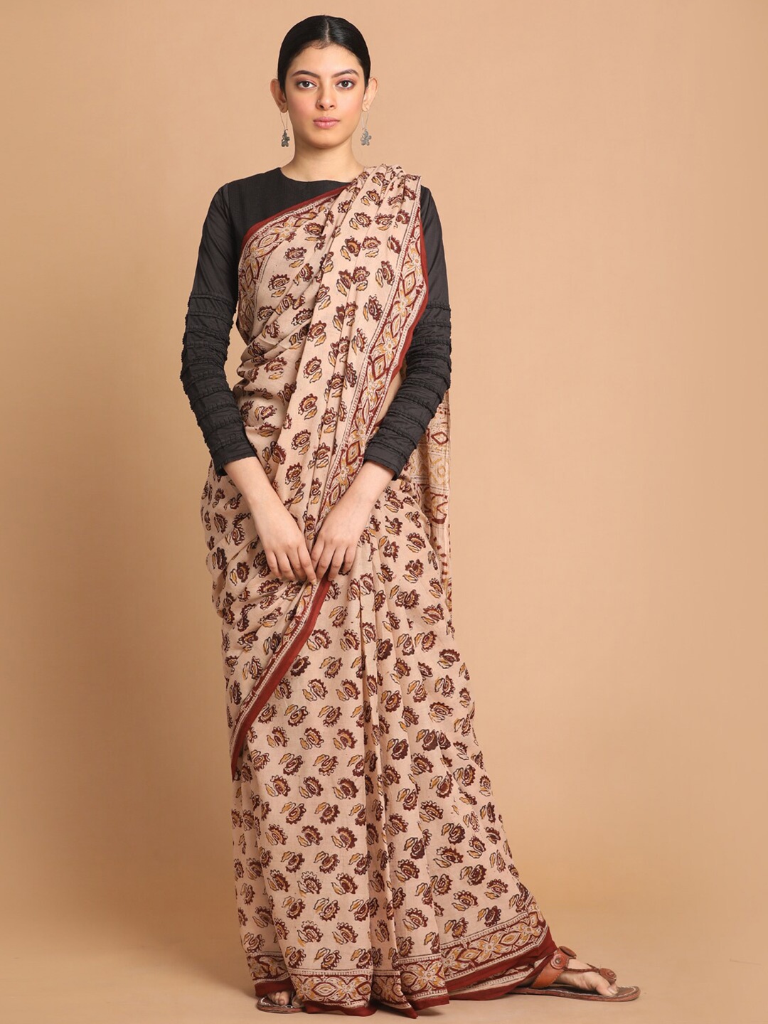 

Indethnic Beige & Maroon Kalamkari Pure Cotton Block Print Saree