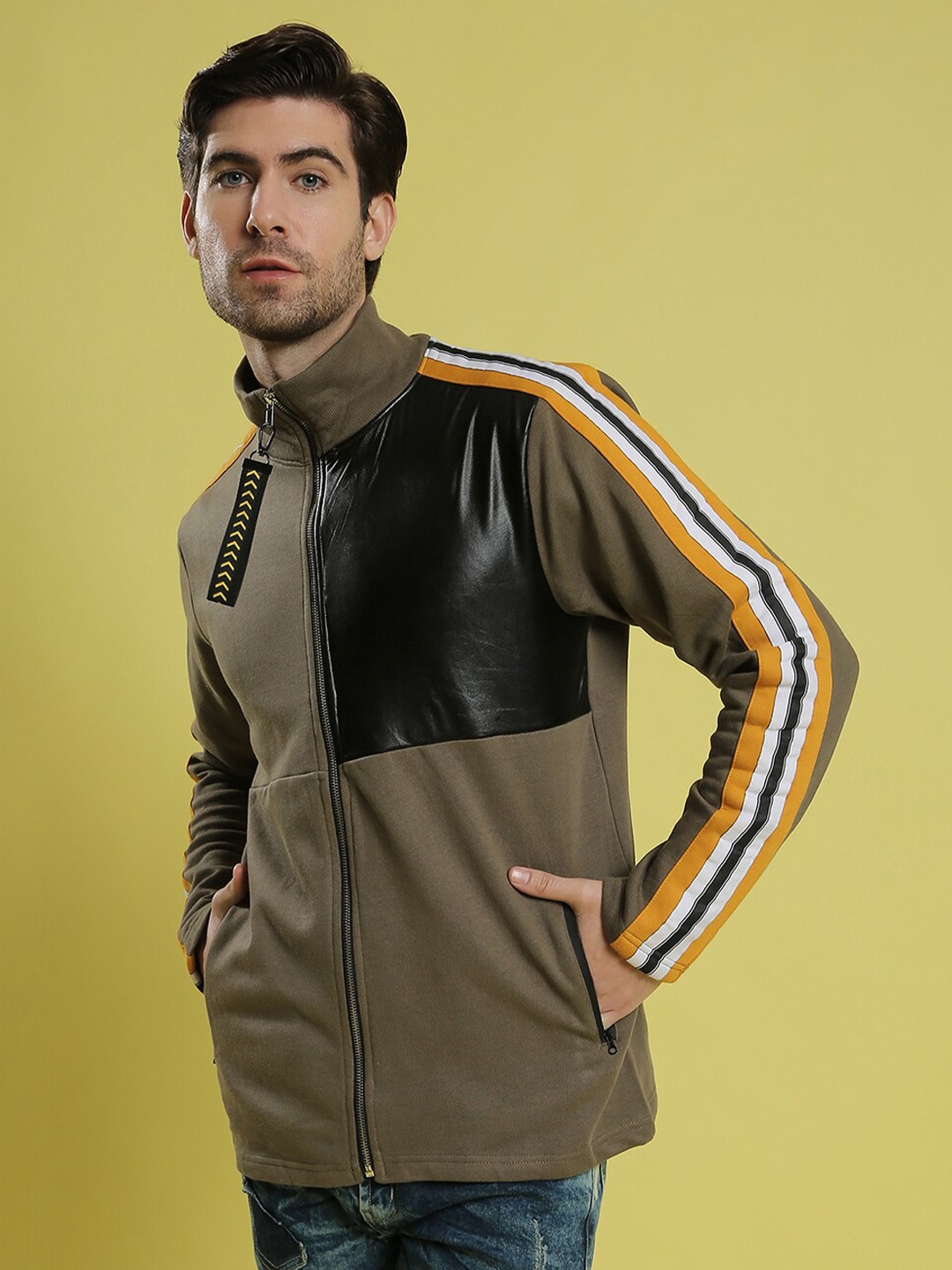 

Campus Sutra Men Olive Green Colourblocked Sweatshirt