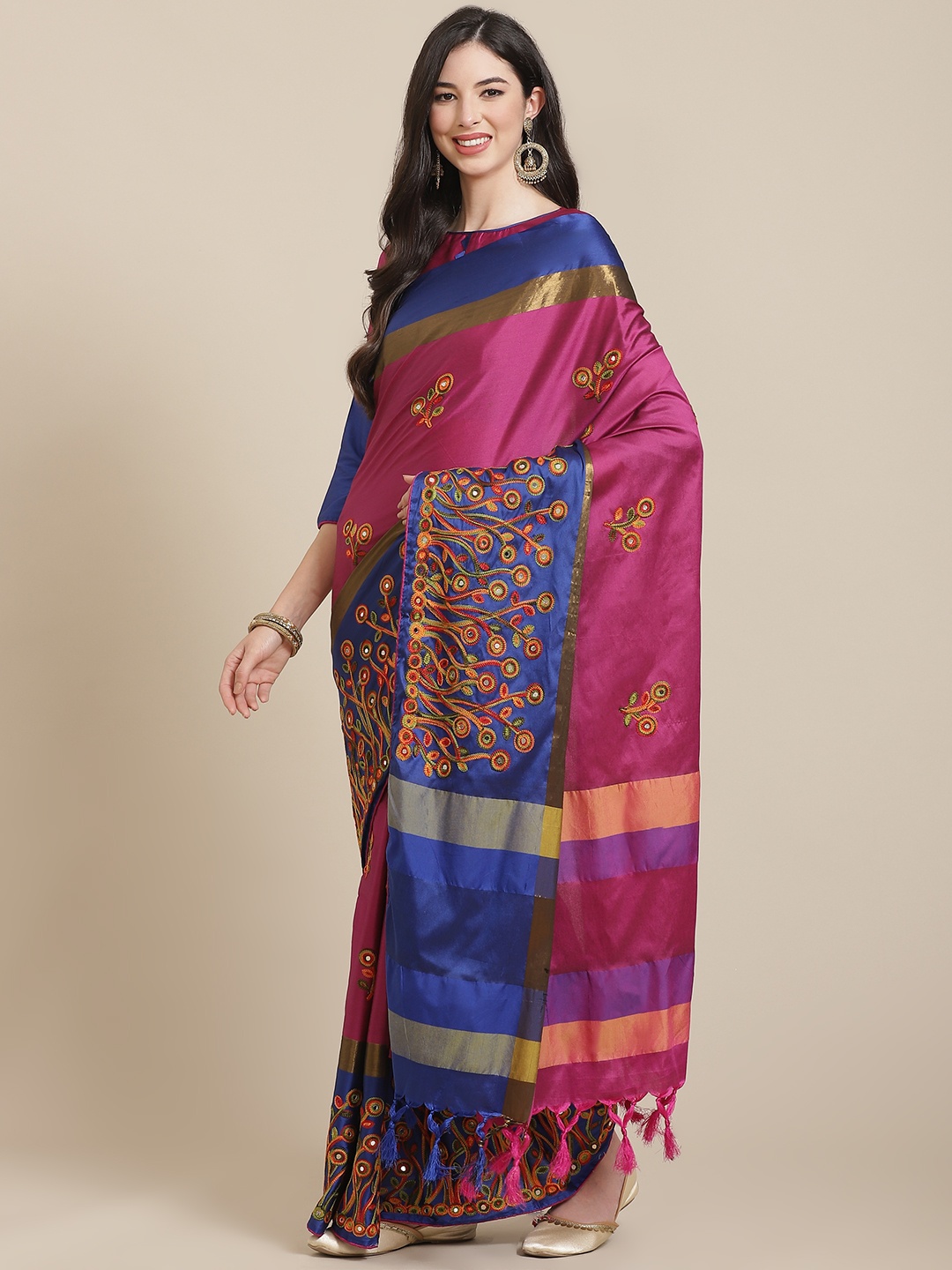 

SERONA FABRICS Pink & Blue Embellished Mirror Work Silk Cotton Saree