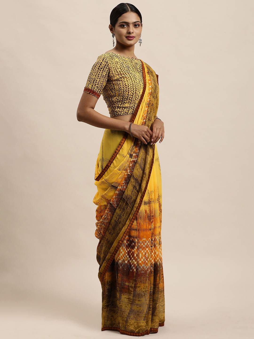 

KALINI Yellow & Brown Abstract Printed Saree