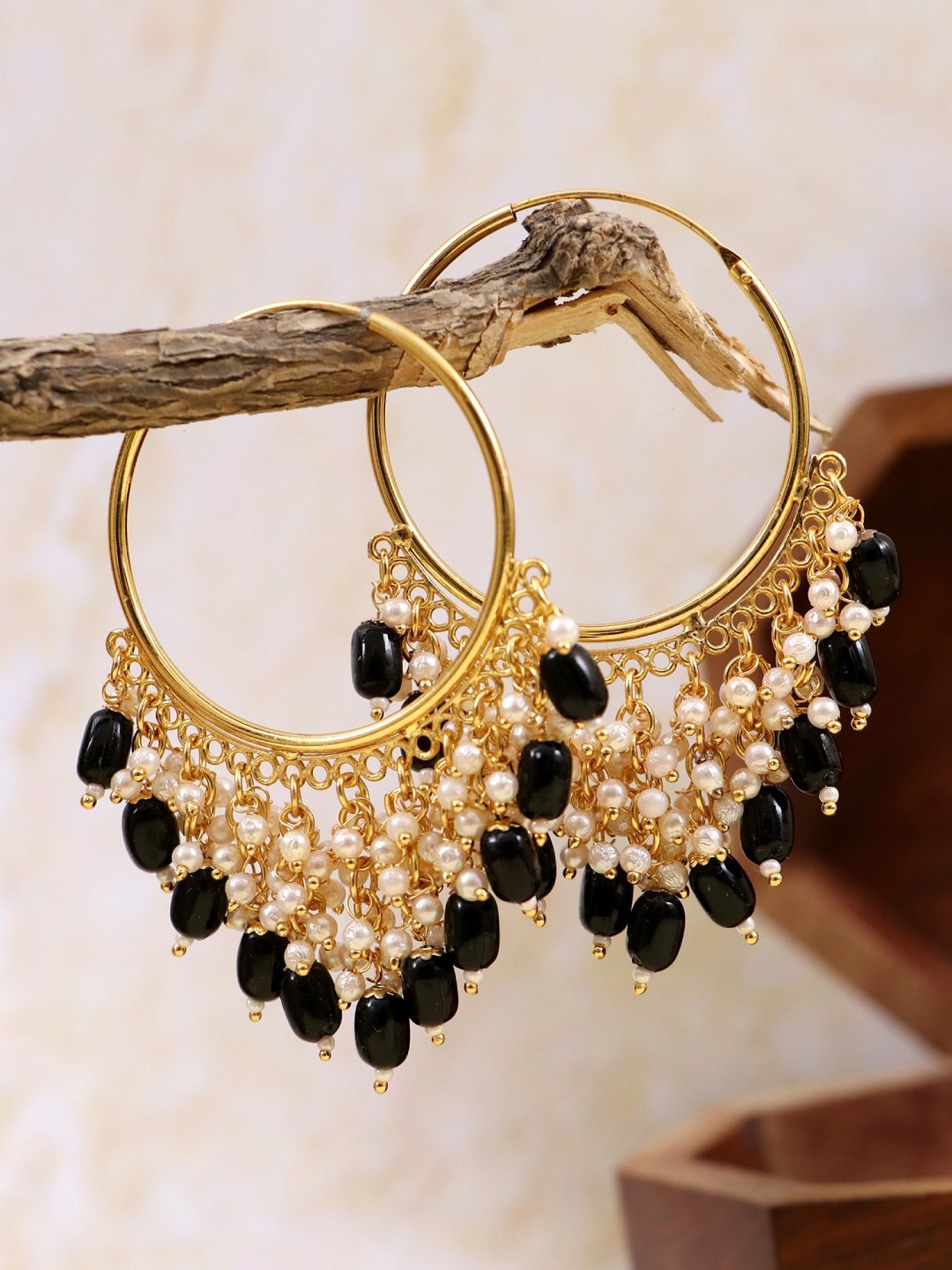 

Crunchy Fashion Gold-Plated & Black Classic Hoop Earrings