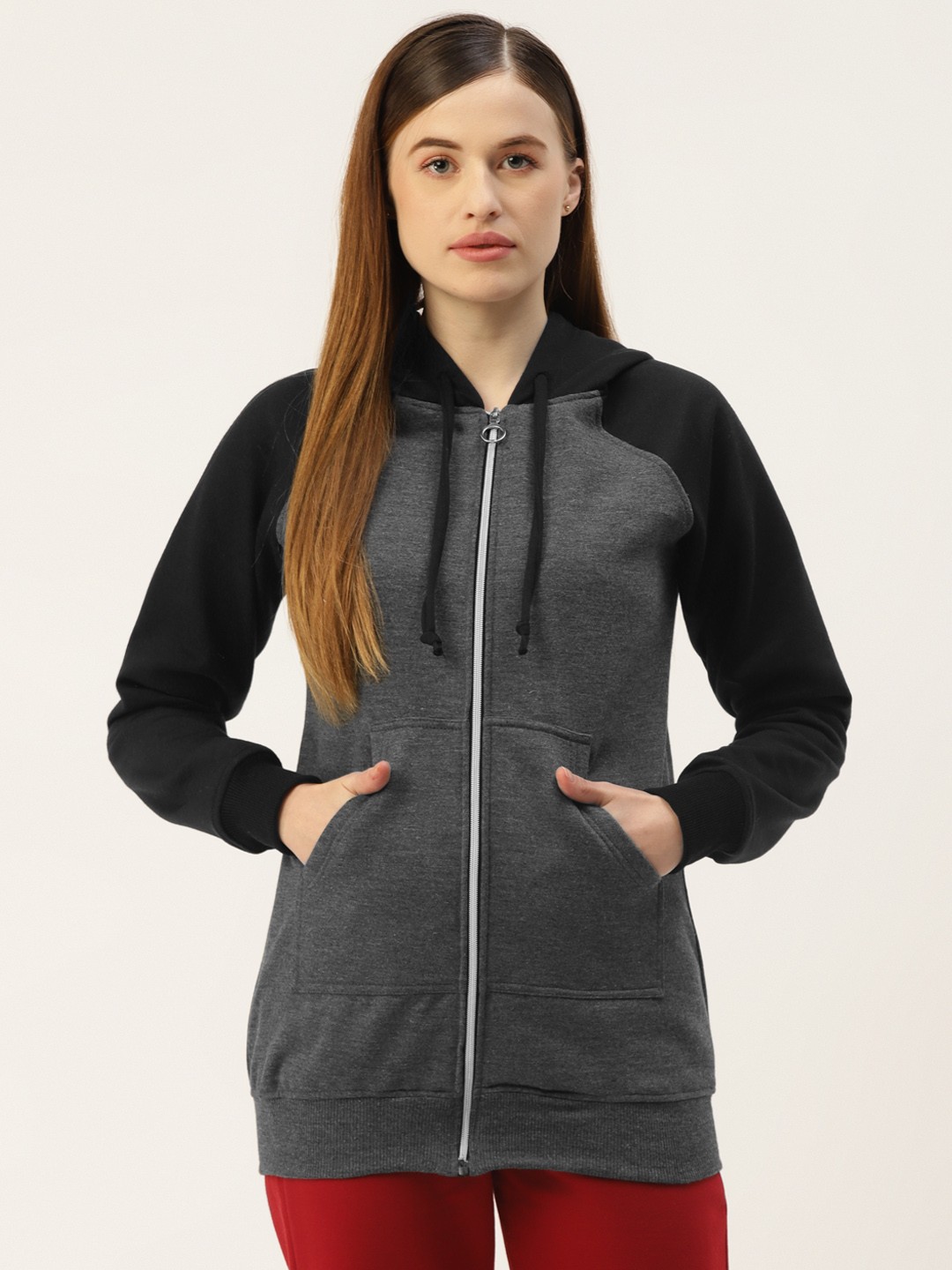 

BRINNS Women Charcoal Solid Colourblocked Hooded Sweatshirt
